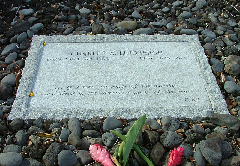 Lindbergh Grave Maui